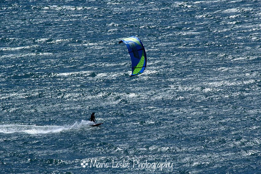 Sparkling Kitesurfers