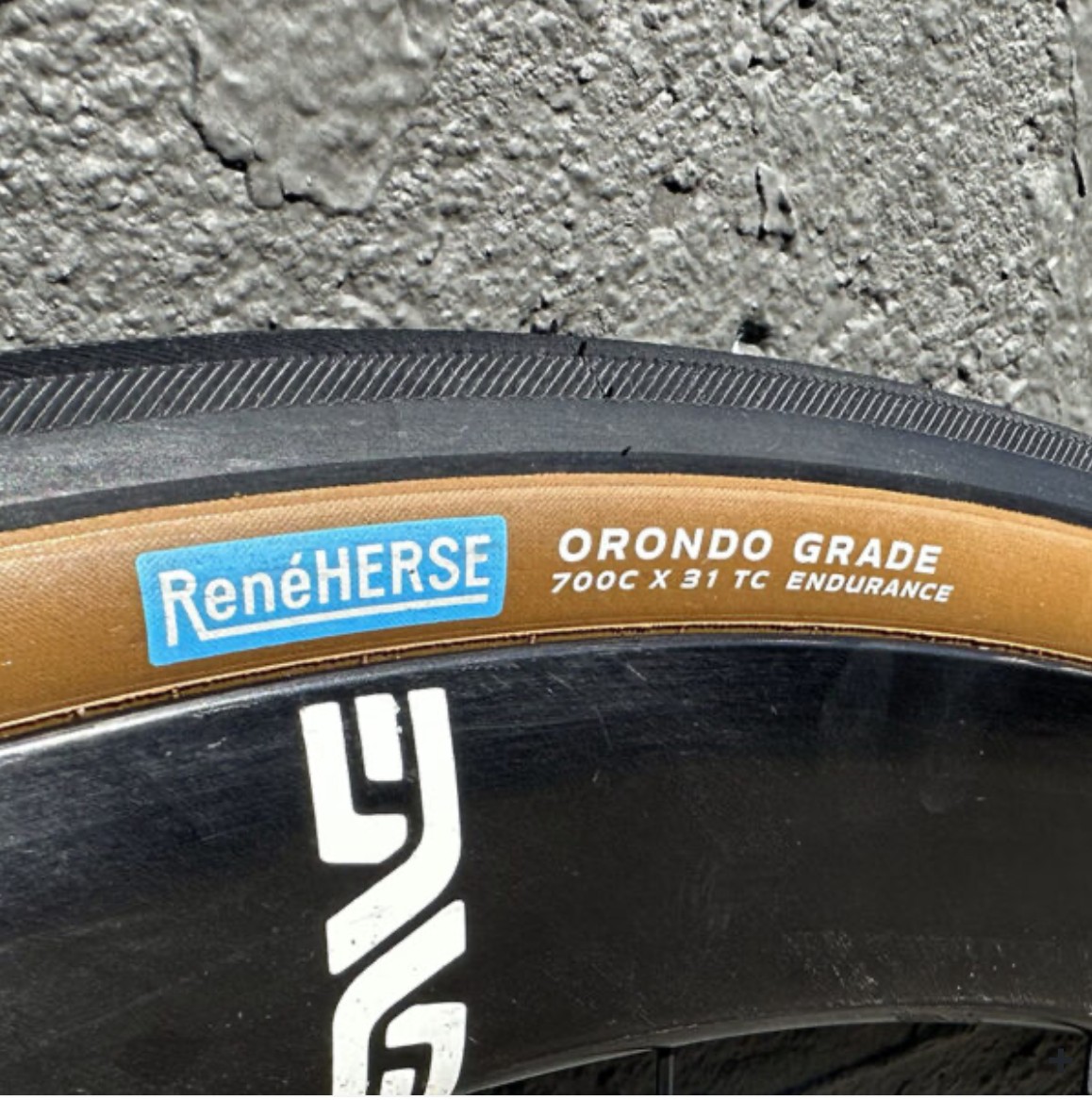 Rene Herse Orondo Grade TC Tire 700c x 31mm - Mariposa Bicycles