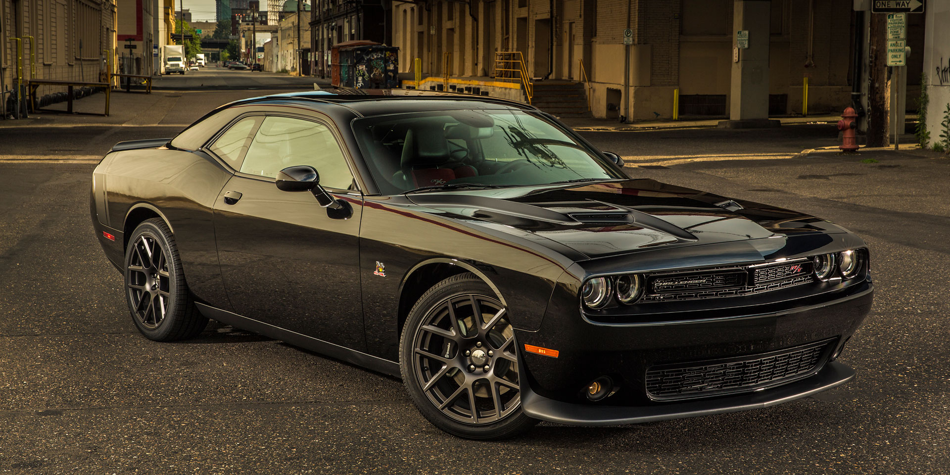 Dodge Challenger