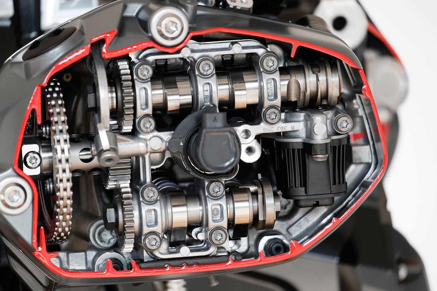 The BMW R1250GS engine in all its glory