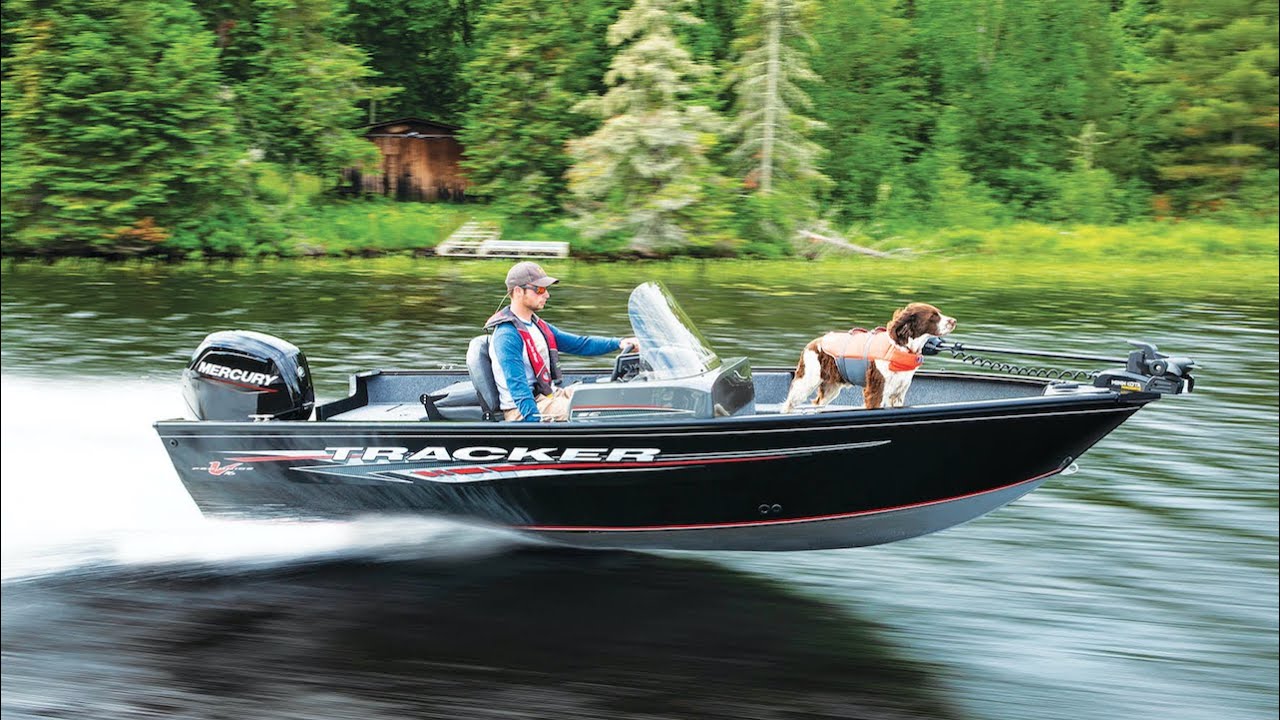 2022 Tracker Boats Pro Guide V-16 SC