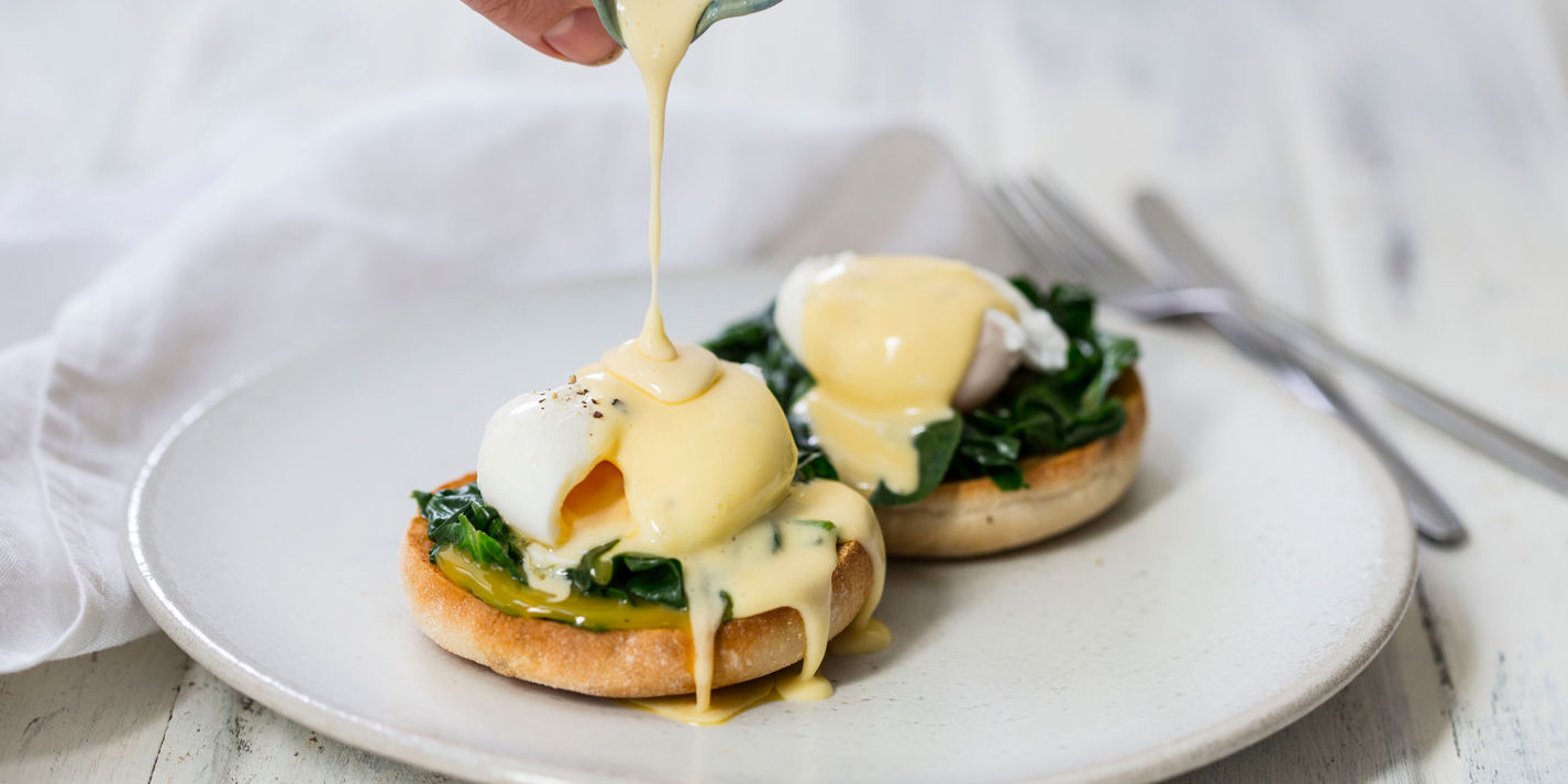 How to make Hollandaise sauce