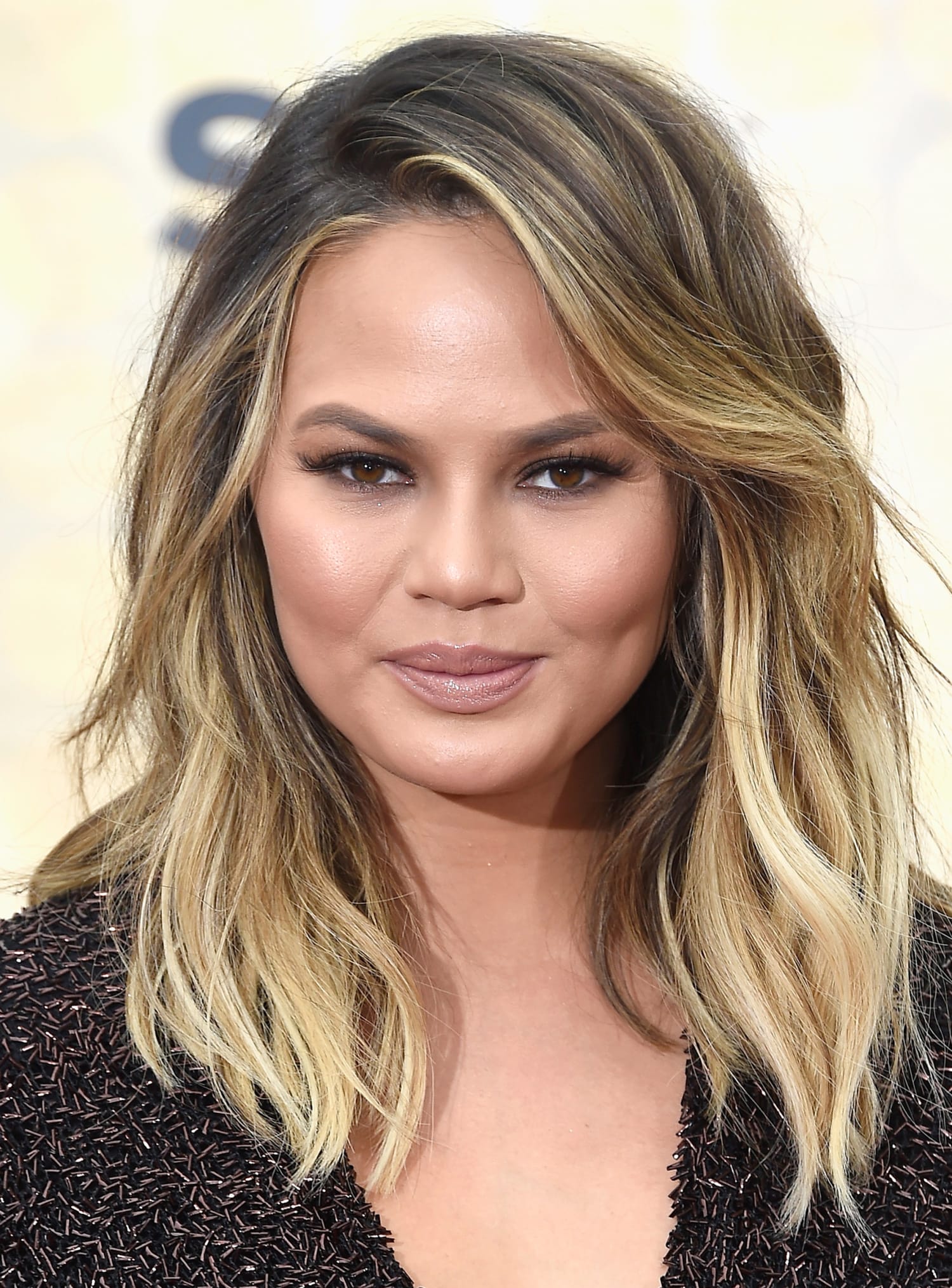 28-haircuts-for-round-faces-inspired-by-celebrity-styles