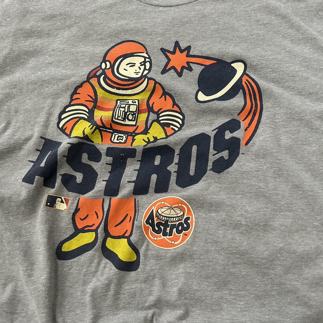 Astros Graphic Tee Tagged M Mitchell and... - Depop