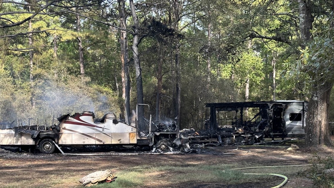 Fire burns two mobile homes, spreads to woods in Buna | 12newsnow.com