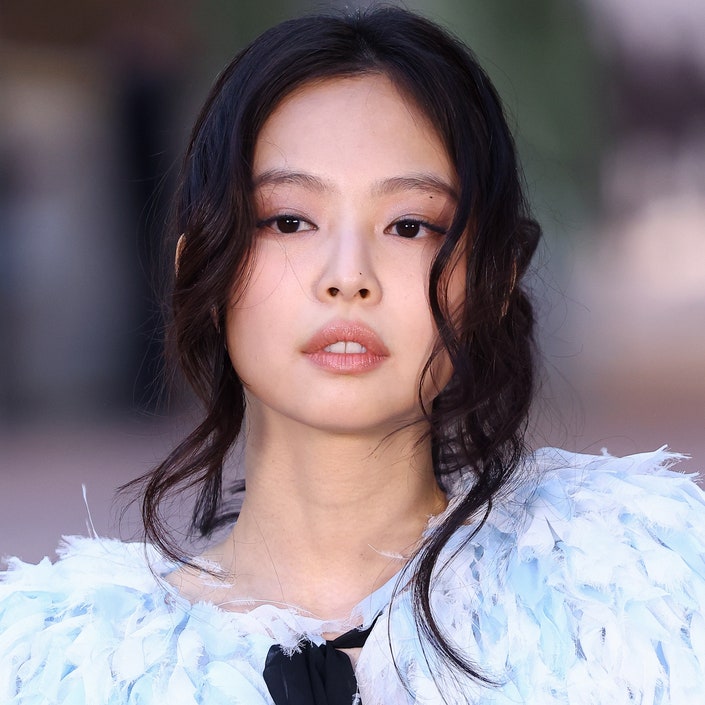 Jennie's Baby Blue Jelly Nails Are the Perfect Winter-to-Spring Transition Manicure