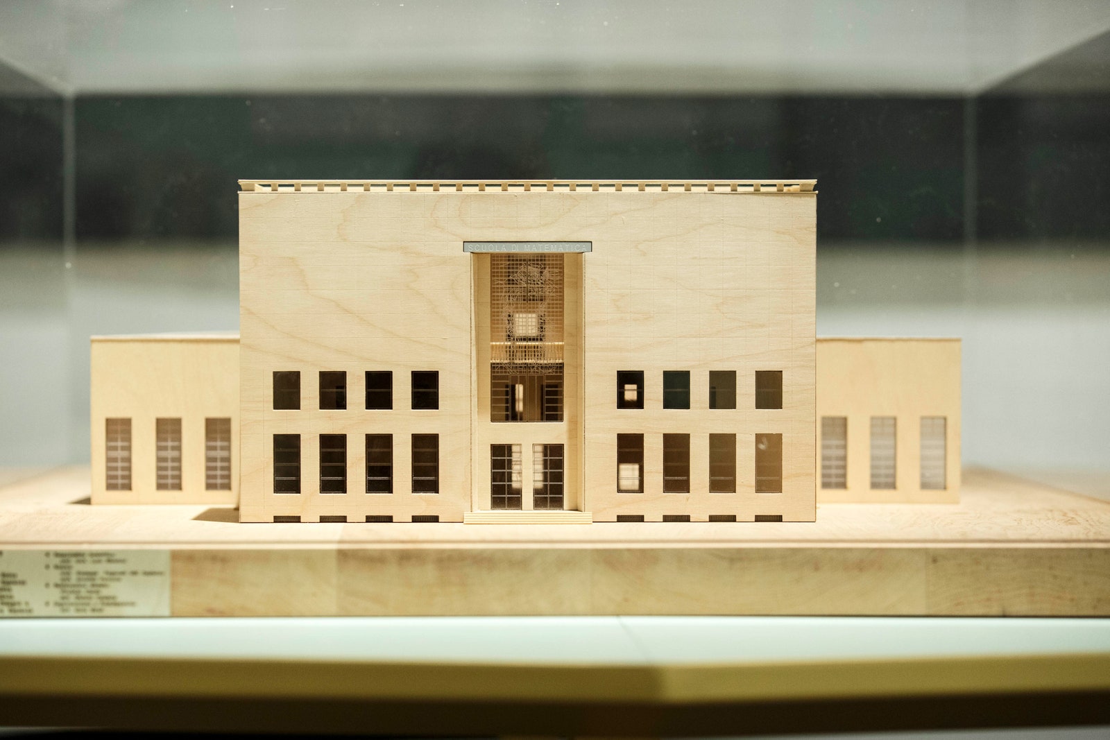 A wooden model for Ponti's Roman Scuola di Matematica.