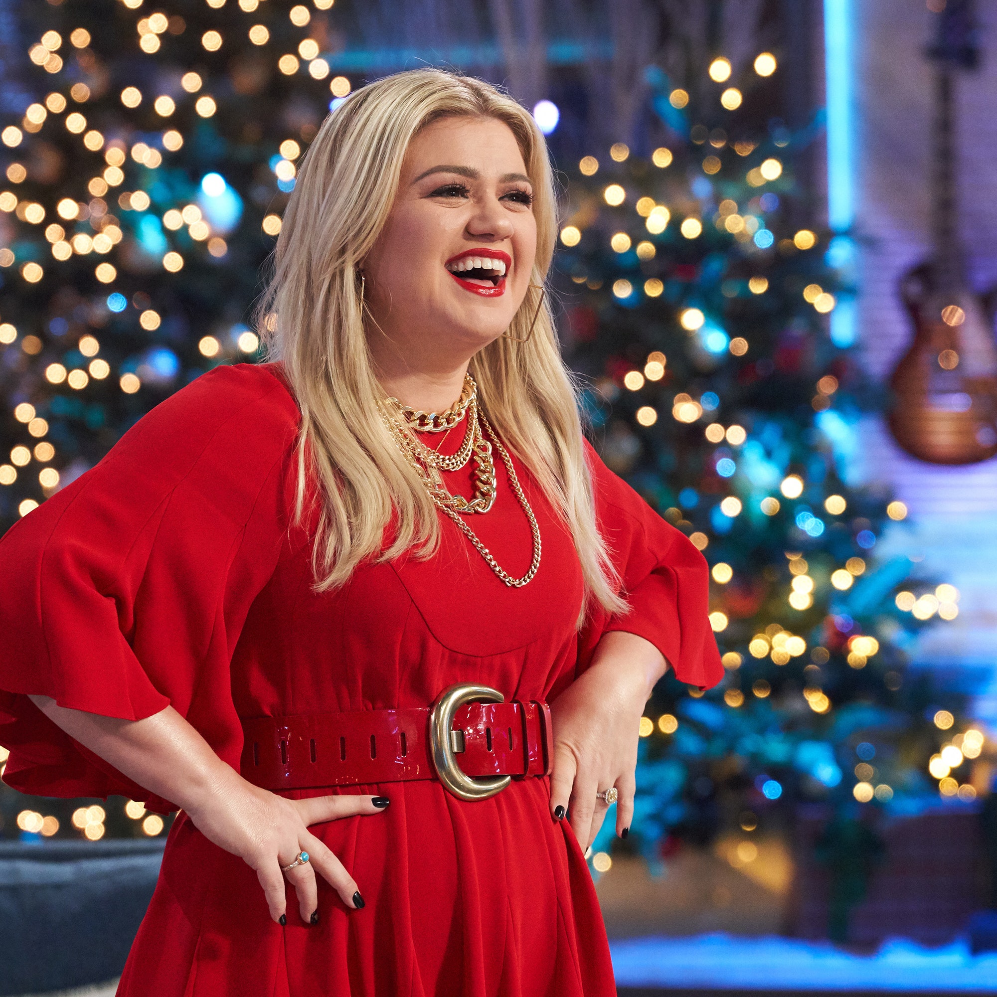 At Kelly Clarkson’s House, It’s Christmas Every Day (in One Designated Room)