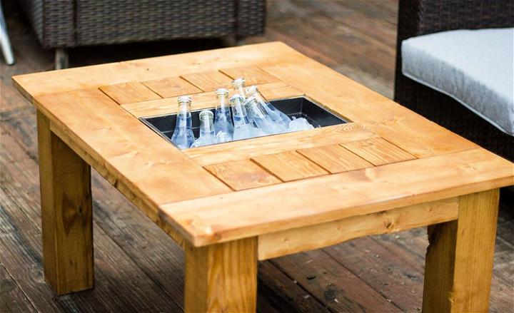 Outdoor Coffee Table with Built in Cooler