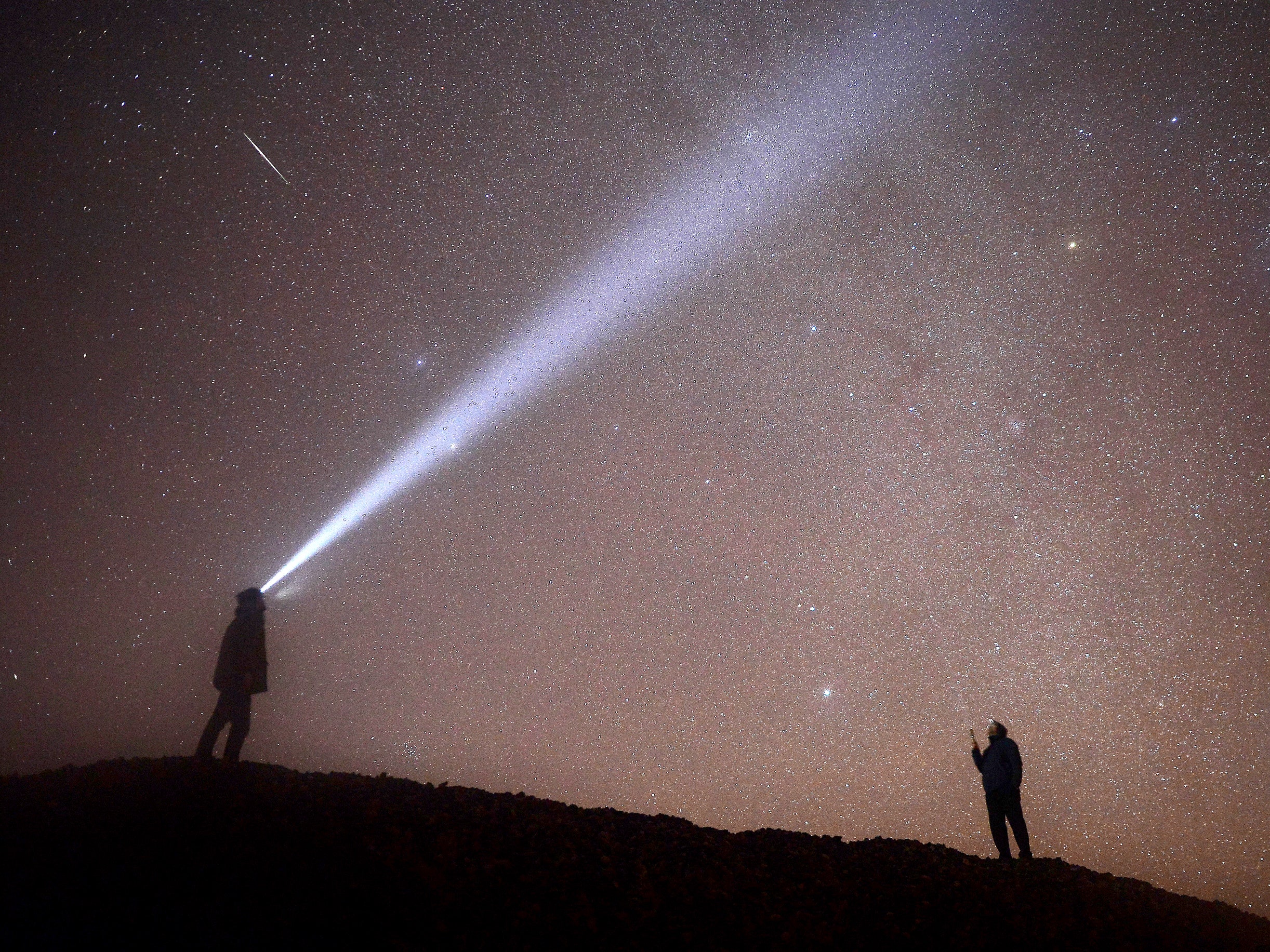 How to See the Geminid Meteor Shower This Weekend