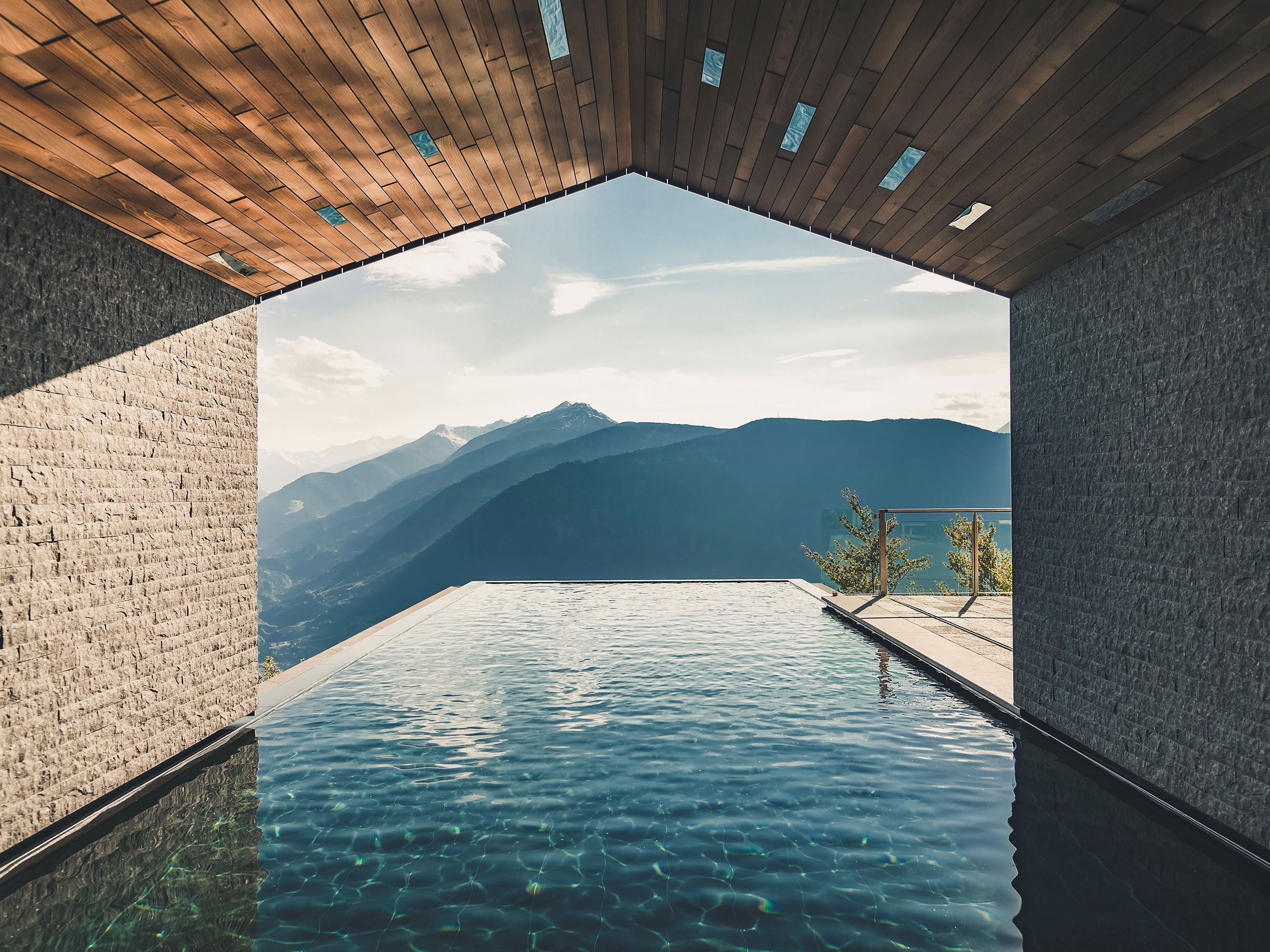 The hotels with the best infinity pools in the world