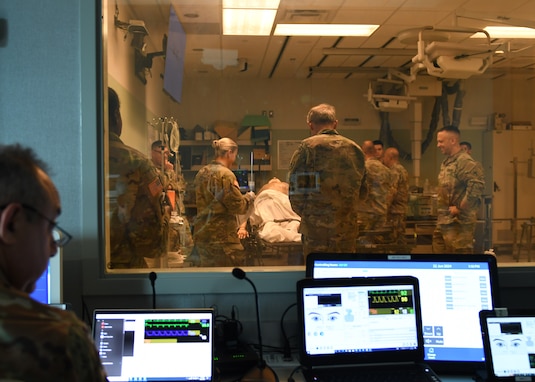 'Desert Medics' first Soldiers through JAX Mayo Clinic TeamSTEPPS training