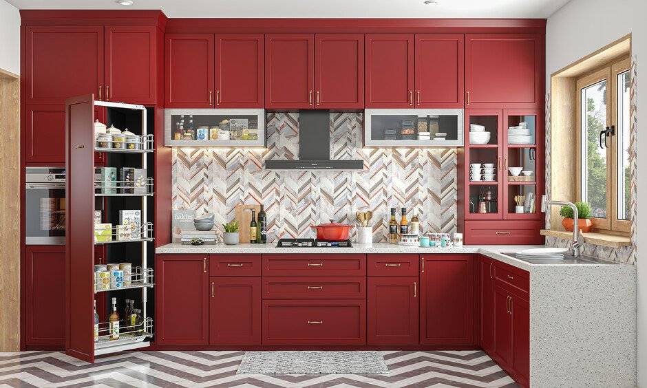 Pull-out kitchen pantry unit with adjustable shelves for a trendy look