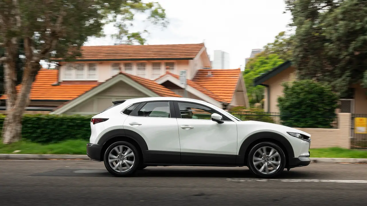 2022 Mazda CX-30 G20e Evolve Hybrid review