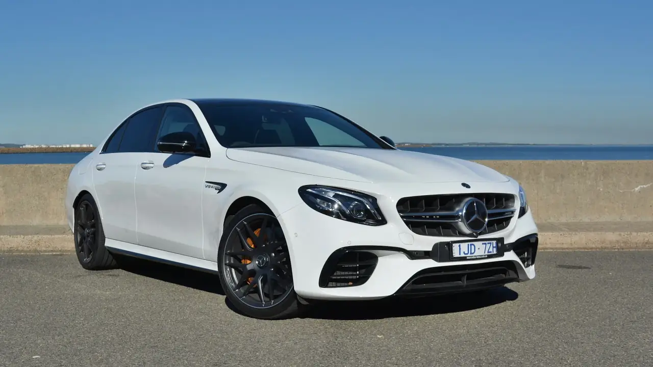 Mercedes-AMG E63 S 2018 new car review
