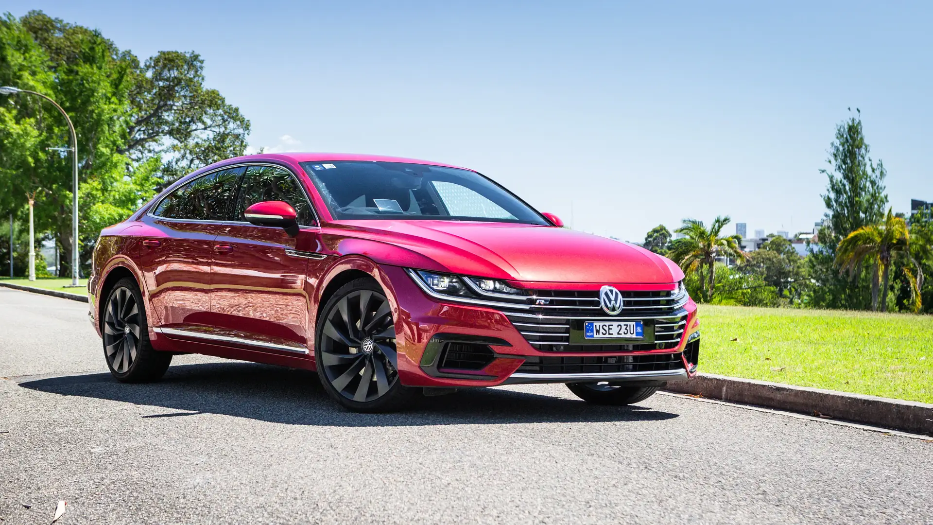 Volkswagen Arteon 2018 video