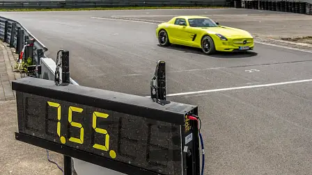 Mercedes-Benz SLS AMG Electric Drive breaks Nurburgring EV record