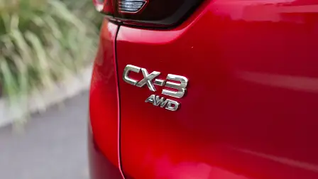 2021 Mazda CX-3 v CX-30 comparison review