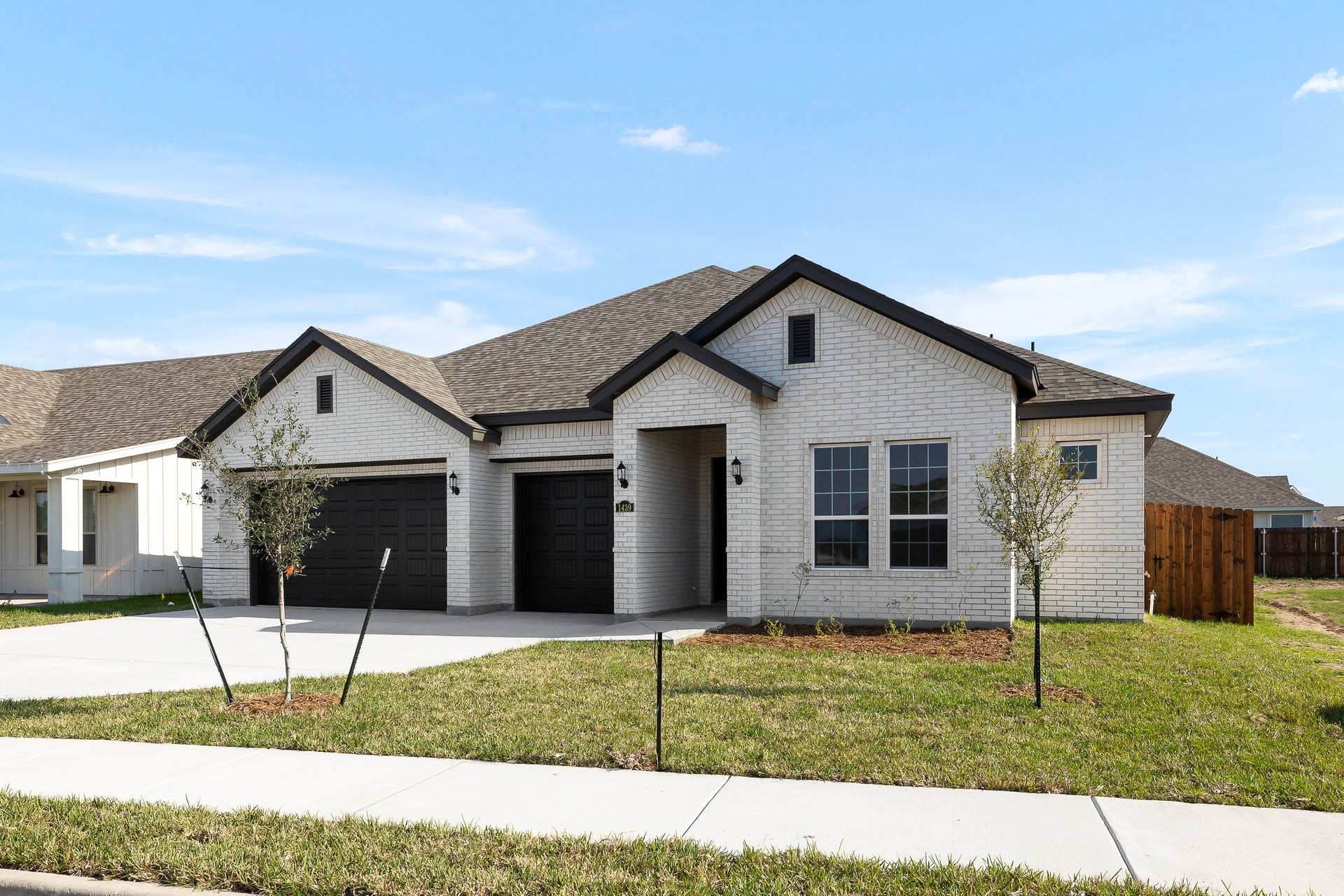 Quick move-in home for sale, 1439 E Silos Ave Edinburg TX