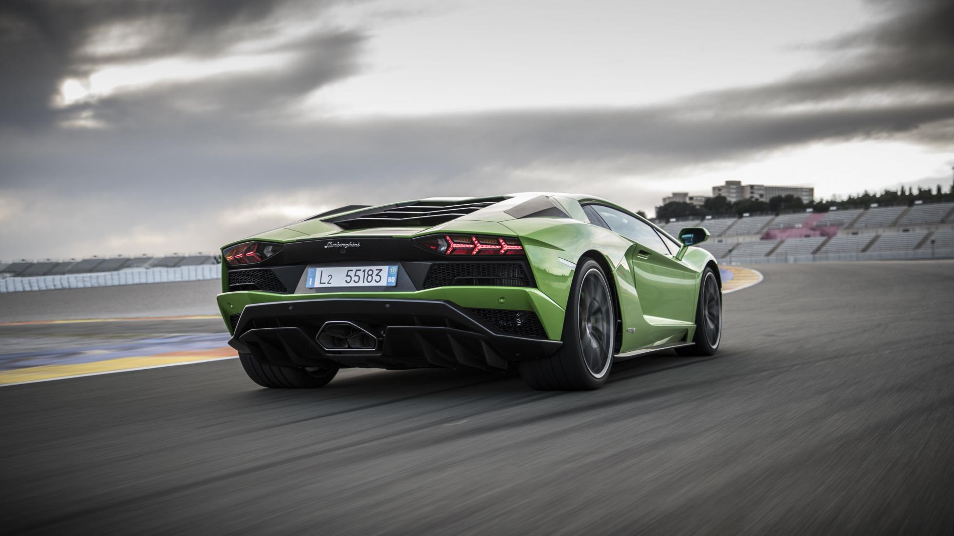 Photo of Lamborghini Aventador S