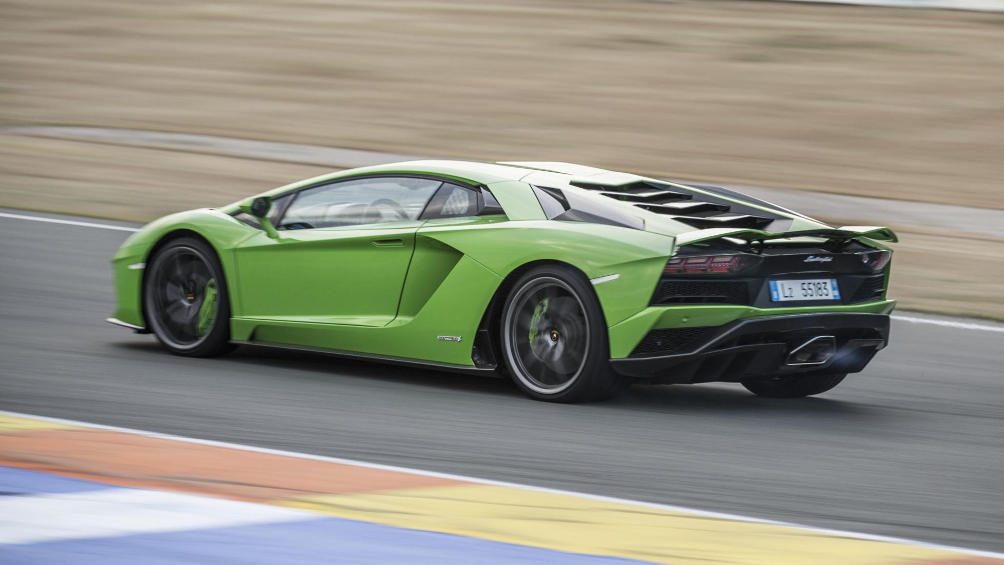 Photo of Lamborghini Aventador S