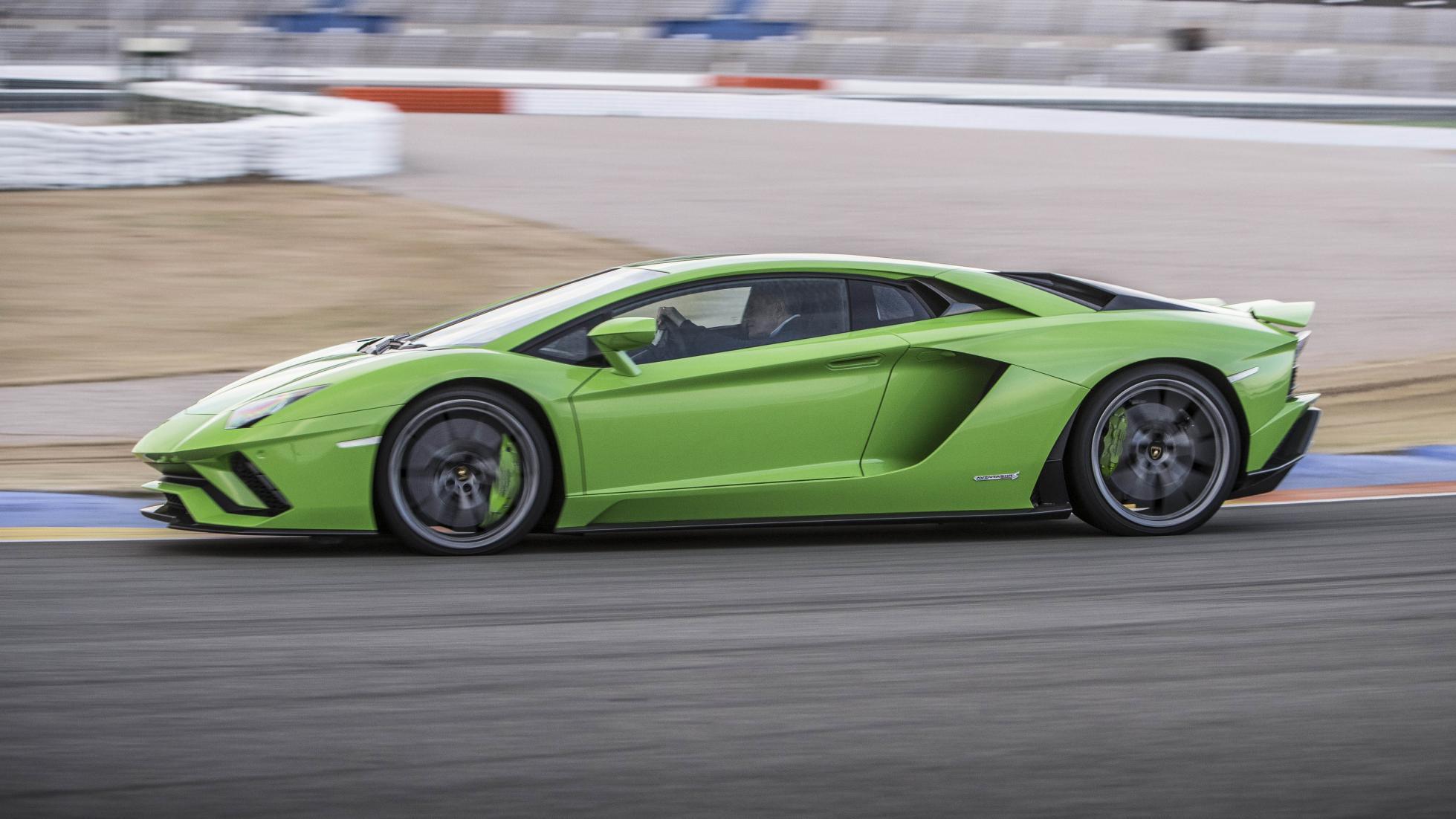 Photo of Lamborghini Aventador S