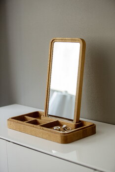 Spring Copenhagen Mirror Box, oak, decoration image