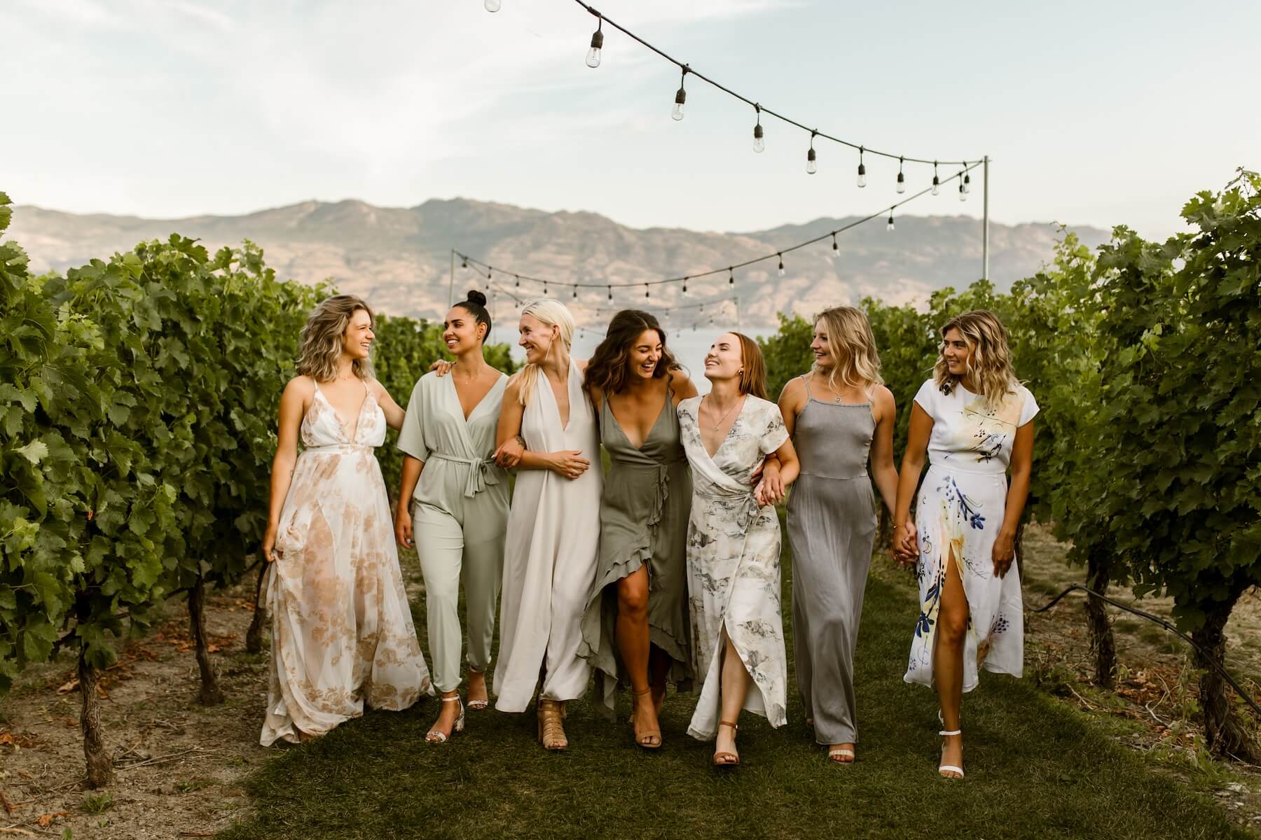 Style Guide: What to Wear to a Winery | Flytographer