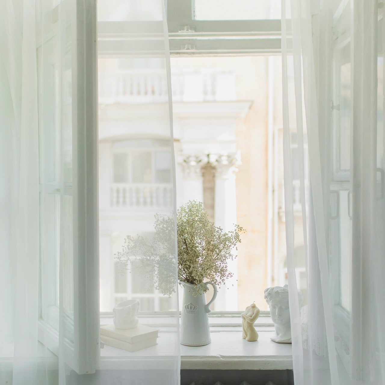 An edit of chic ready-made curtains for effortlessly elegant window styling