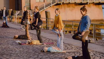 Acro Yoga Schnupperstunde in Hamburg