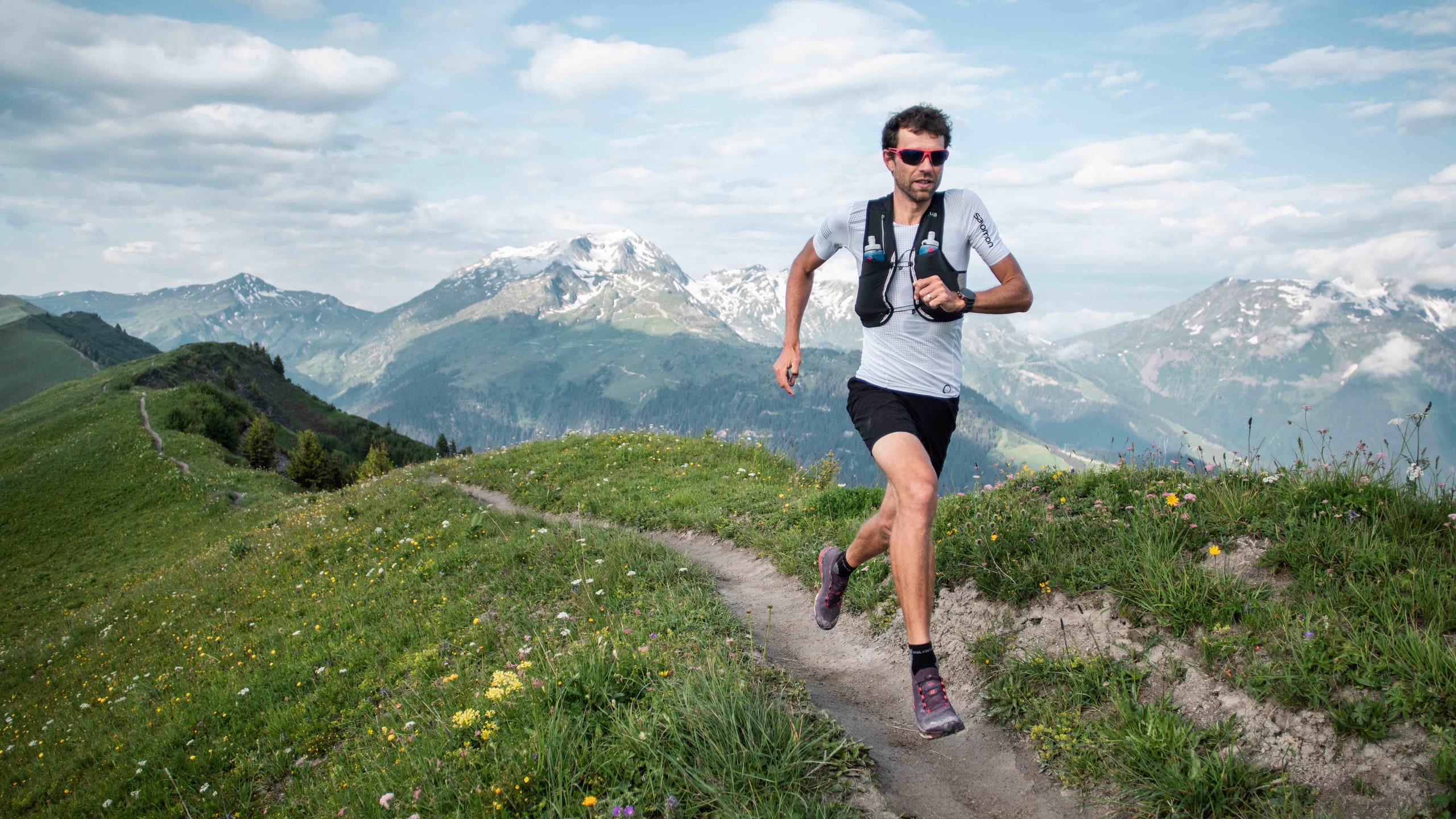 François D'Haene on a run