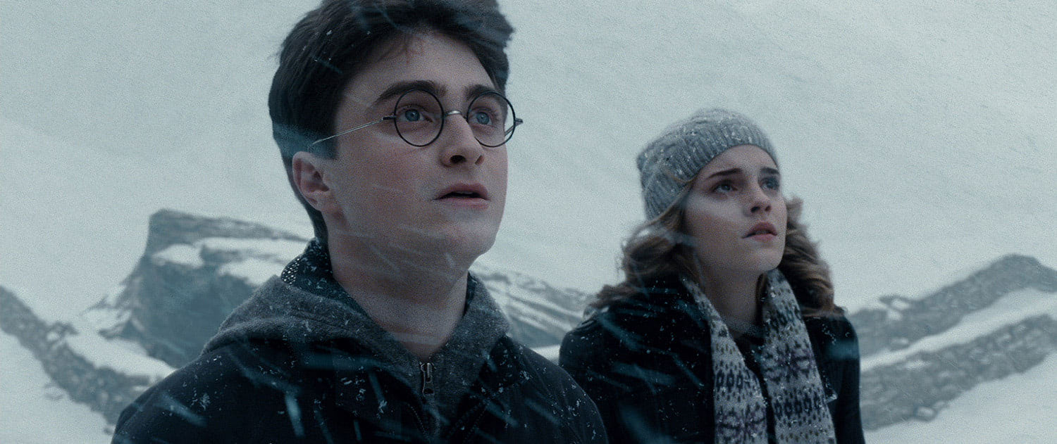 Harry and Hermione in the snow