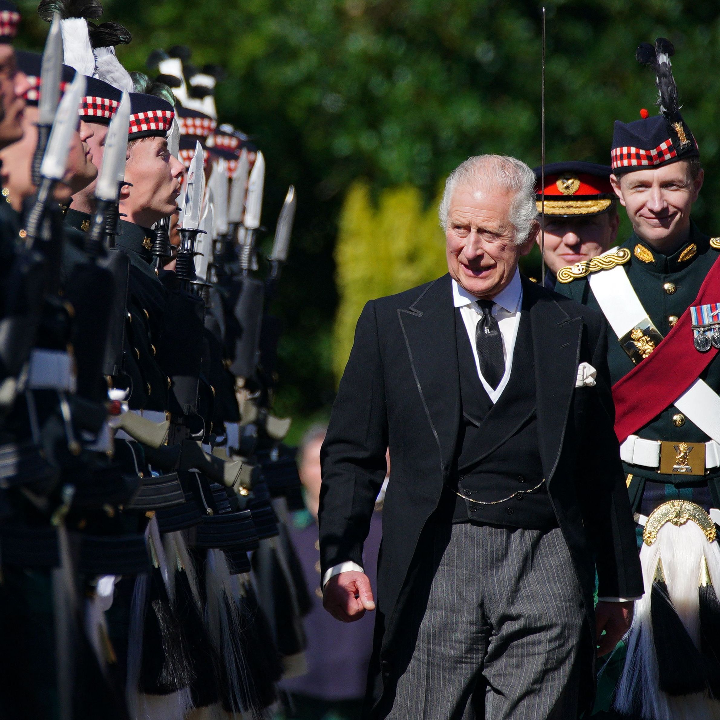 See King Charles walk behind the Queen’s coffin along Edinburgh’s Royal Mile