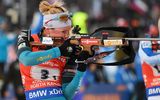 Emmené par Marie Dorin, le relais Mixte français a remporté l'étape de Coupe du monde Kontiolahti (Photo EPA)