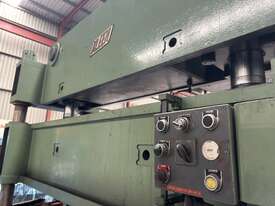 Hydraulic Platen Press - picture1' - Click to enlarge