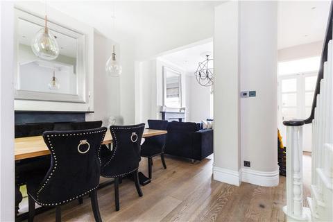 3 bedroom maisonette to rent, Gunter Grove, West Chelsea, London, SW10