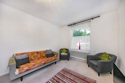 2 bedroom flat to rent, Tedworth Square, London SW3