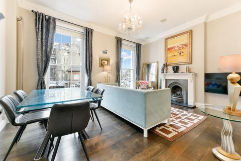 2 bedroom maisonette to rent, Walton Street, SW3