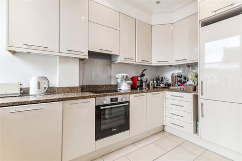 3 bedroom apartment to rent, London SW7