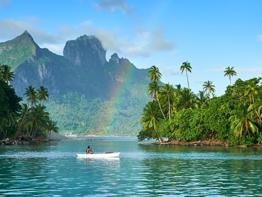 Vue sur les montagnes depuis le Conrad Bora Bora Nui