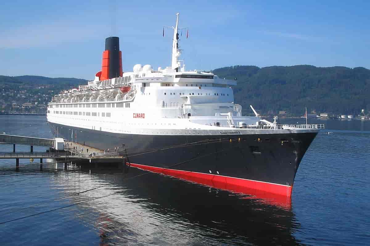 Queen Elizabeth 2