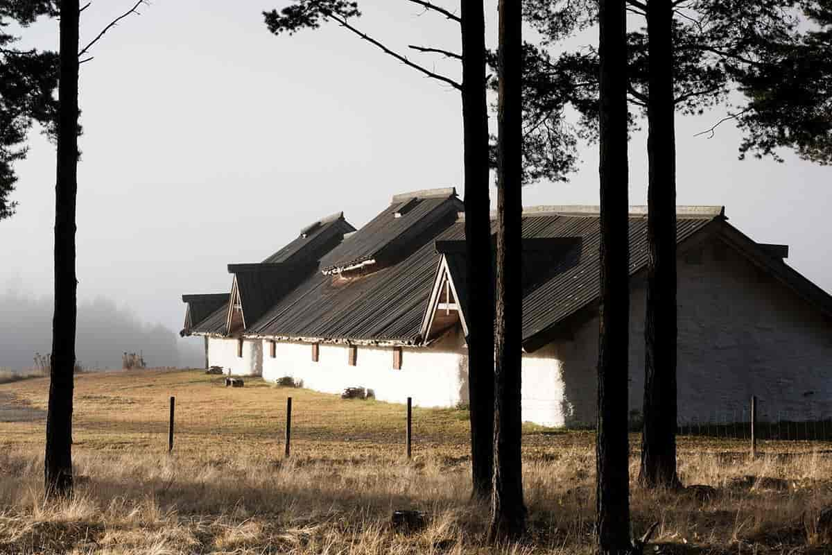 Rekonstruert langhus fra romertid