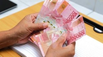 Mengenal Zakat Penghasilan dan Persepuluhan, Apa Bedanya?