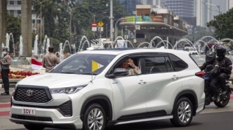 Lebih Mewah dan Canggih, Ini Perbedaan Innova Zenix dengan Innova Reborn