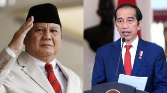 Pertemuan Jokowi-Prabowo: Tawa dan Bingungnya Arti Cawe-cawe