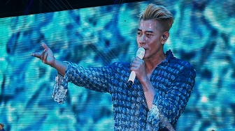 Keren! Aaron Kwok Sapa Fans Pakai Bahasa Indonesia di Konser Perdana Jakarta