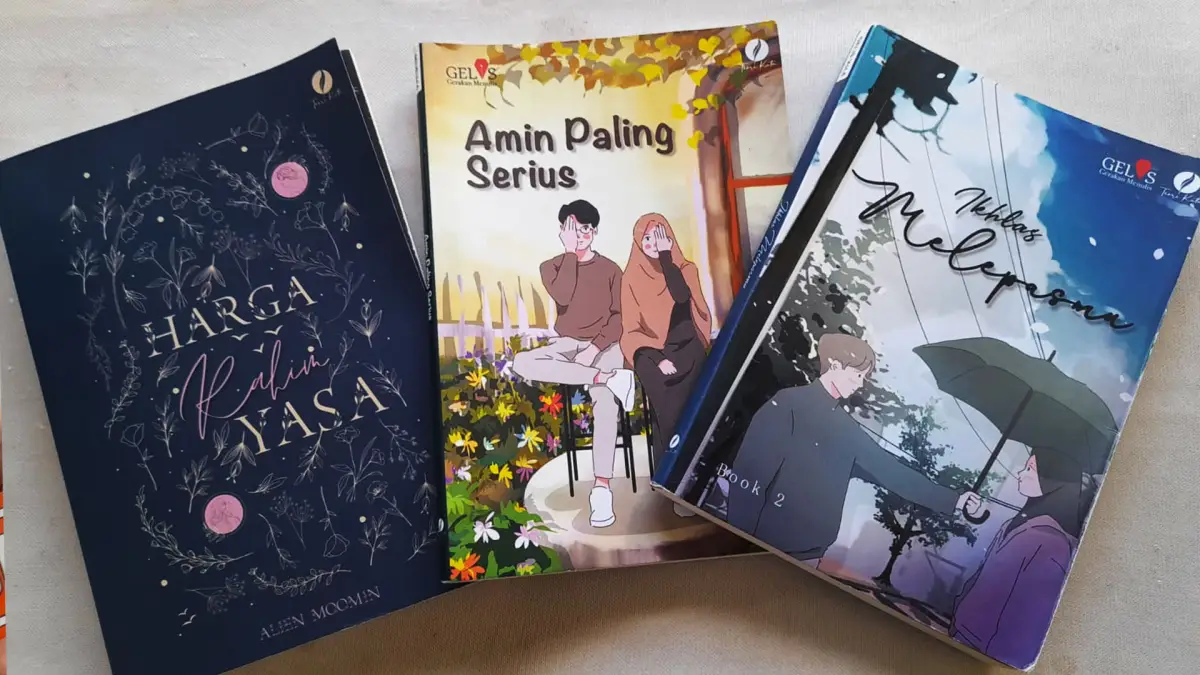 3 buku yang dilaunching berjudul Harga Rahim Yasa, sebuah novel fiksi kemudian Amin Paling Serius serta Ikhlas Melepasmu yang merupakan antologi cerpen. Semua buku itu bergenre romansa. (Sumber : Andri Somantri)