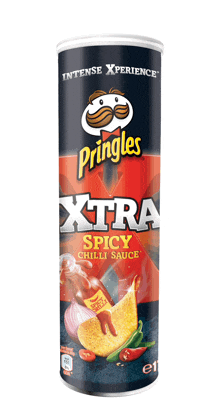 a can of pringles spicy chilli sauce chips