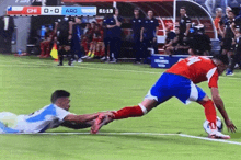 two soccer players on a field with the score 0-0 arg