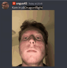 a screenshot of a man 's face with the words kom in på dragonflight below